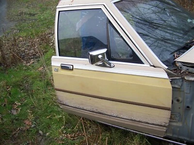 Ford Wagon Country Squire LTD puerta de paso 1982 1983 1984 1985 1986 1987 1988 Foto 1 de 4