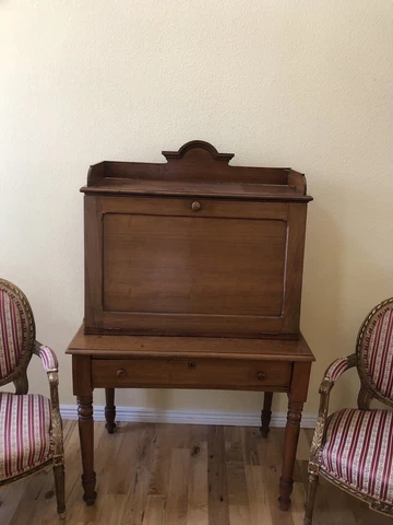Antique American Victorian Plantation Walnut Drop Front Desk Mid 19th Century Cover