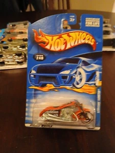 Hot Wheels 2000 Scorchin' Scooter #240 Diecast Motorcycle - Picture 1 of 3
