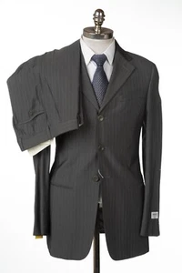 ARMANI COLLEZIONI Gray Pinstripe Suit Wool 3 Button Regular Fit 36 (EU 46) - Picture 1 of 8