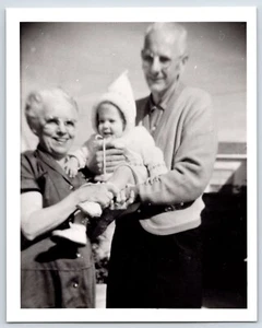Los abuelos en el medio oeste en la década de 1960 - foto original de 5""x4 - Imagen 1 de 1