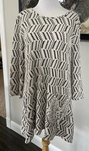 Ali Miles Tunic Womans XL Black White Geometric Pattern Waffle Weave Art 2 Wear - Picture 1 of 17