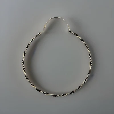 NOVO Catálogo de Brincos de Argola de Coração e Prata Esterlina Sundance - Imagem 1 de 3