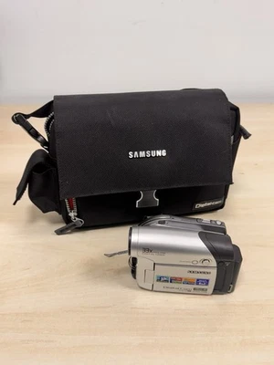 Samsung VP-DC163 Handheld DVD-RW Camcorder Silver Tested - Image 1 of 4