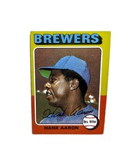 1975 Topps Hank Aaron Baseball Card #660 Brewers HOF