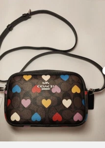 NWT COACH CO941 Mini Jamie Camera Bag Signature Canvas & Leather w Heart Prit - Picture 1 of 8