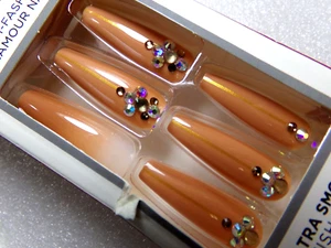 KISS Jewel NAILS GLUE ON Shiny Gingerbread Brown & Gems Extra LONG - Picture 1 of 3