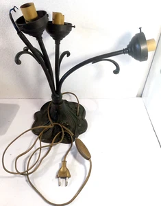 ANTICA LAMPADA DA TAVOLO (Penso in Bronzo ) FLOREALE - E 14 -VINTAGE-D'EPOCA - Foto 1 di 24