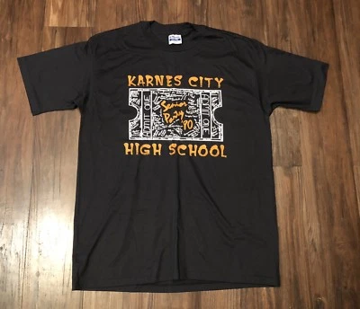 Camiseta de Colección Años 90 HANES 50/50 Negra RARA Karnes City Puntada Única XL 46-48 EE. UU. Foto 1 de 4
