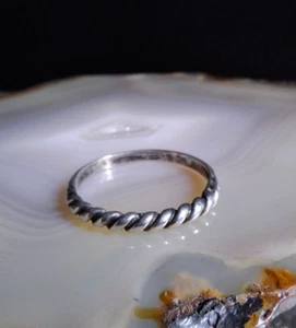 Ring Silber 925 Bandring zart fein gedreht 18 mm anmutig und edel - Bild 1 von 6