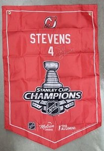 MOLSON NHL ALUMNI Banner 22X33" New Jersey Devils Scott Stevens - Picture 1 of 1