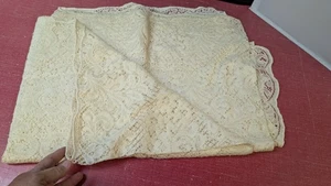 Vintage Ivory Lace Rectangular Tablecloth 80"X60" - Picture 1 of 2