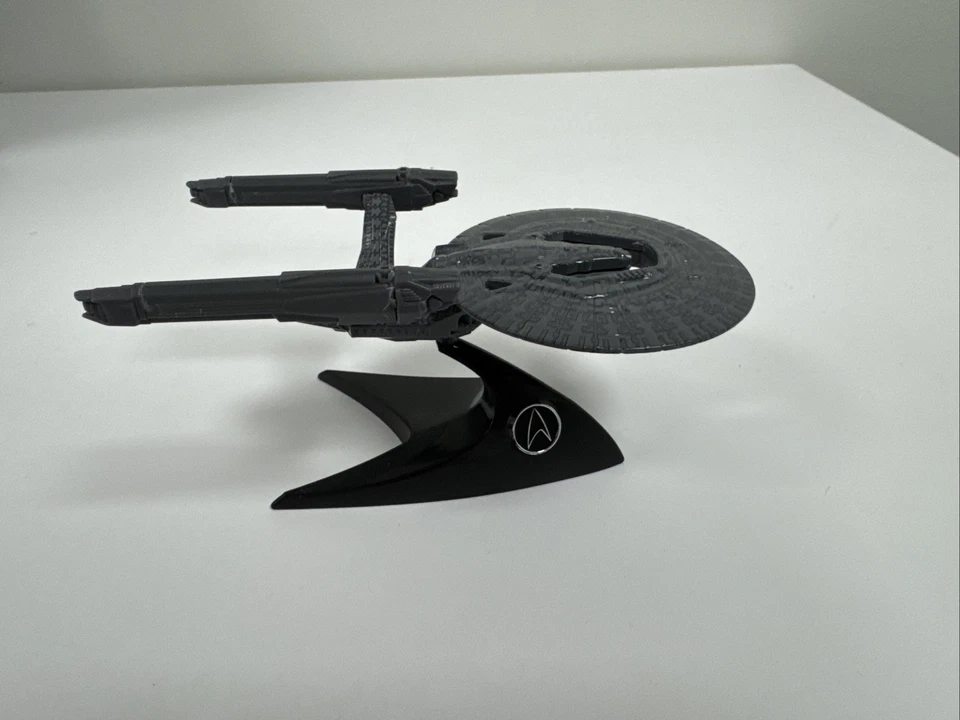 Hot Wheels Star Trek USS Vengeance Die Cast Metal Model - No Box - Image 1 of 4