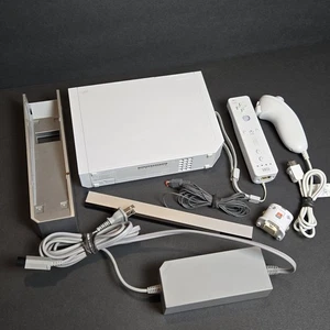 Nintendo Wii Console - White (RVL-001) TESTED! With Motion Plus Adapter - Picture 1 of 7