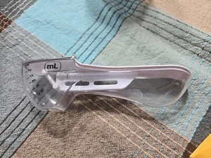 Pampered Chef Easy Adjustable Measuring Spoon - Picture 1 of 5
