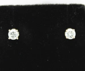 NWOT 14KT WHITE GOLD .30 CTW DIAMOND STUD EARRINGS - Picture 1 of 11