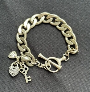 FOSSIL SILVER TONE RHINESTONE HEART KEY LOCK HEAVY CHAIN LINK 3 Charms 7 1/2” - Picture 1 of 13