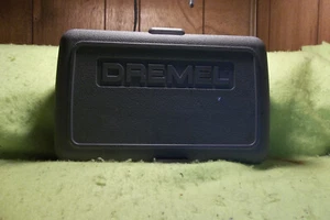 LIGHTLY USED SINGLE SPEED DREMEL TOOL WITH MANY ACCESSORIES SEE DESCRIPTION - Picture 1 of 7
