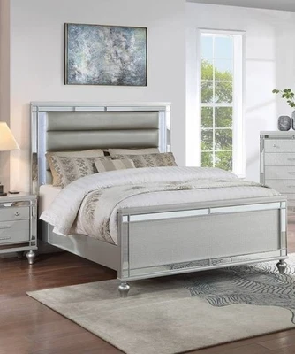 Cama con plataforma Rozitta beige de terciopelo con respaldo alado, queen Foto 1 de 4