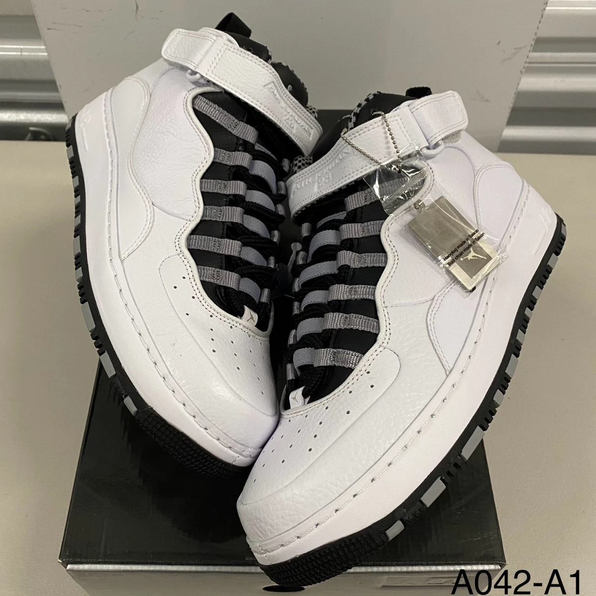 2010年モデル！ナイキ エアジョーダン フュージョン10 414588-101 ホワイト/ブラック27.5cm 2010 Nike Air Jordan Fusion (10)X Shadow Grey (414588-001) Sneakers Sz M⁄10