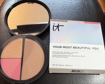 It Cosmetics Your Most Beautiful You Anti-Aging Matte Bronzer - Image 1 of 3