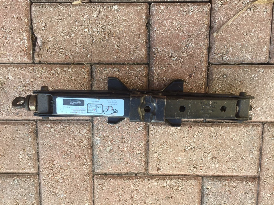 Gato de neumático OEM 01-03 Acura Cl Foto 1 de 1