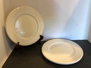 Set of 3 Wedgwood Edme 10" Dinner Plates Beige Ribbed Made In England - Picture 1 of 5