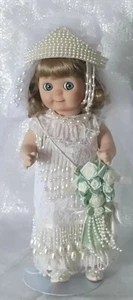 Mrs. RUDOLPH VALENTOOTIE By Pat Loveless Bride Full 10" Porcelain Doll. MINT/BOX - Picture 1 of 19