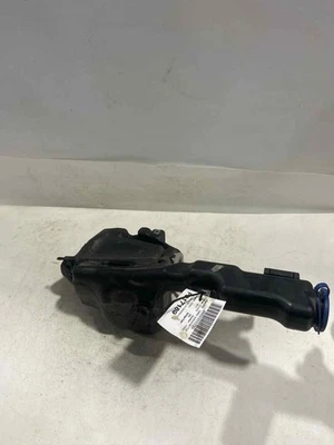 Used Washer Fluid Reservoir fits: 2013 Mercedes-benz Mercedes c-class 204 Type C Foto 1 de 4