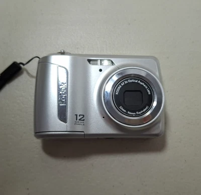 Kodak EasyShare C143 12.0MP 3x Zoom Digital Camera Silver Tested - Image 1 of 4