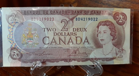 Canadian 1974 Uncirculated TWO 2 Dollars DEUX Bill GEM Bank of Canada💎 Cover