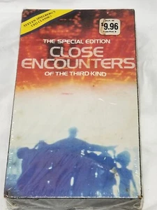Close Encounters Of The Third Kind SPECIAL EDITION (1988) VHS SPIELBERG -SEALED - Picture 1 of 5
