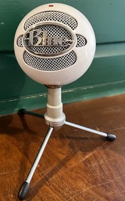 Logitech Blue Snowball iCE USB Streaming Podcasting Microphone For PC - White - Image 1 of 4