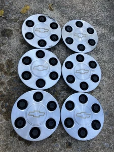 (6) Chevy 9595263 wheel center caps Silverado Suburban Tahoe Avalanche 10032501 - Picture 1 of 6