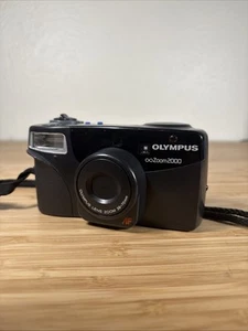 Olympus Infinity Zoom 2000 AF 38-70mm 35mm Film Point & Shoot Camera, Read! - Picture 1 of 8