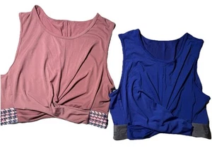 2 neue Fabletics Tank Tops Pia Front Twist Crop ärmellos royalblau & mauve M - Bild 1 von 15