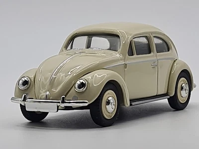 Vanguards VW Beetle Split-Screen - Beige - Number Plates  VA12000 Boxed 1/43 MIB - Image 1 of 4