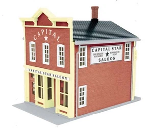MTH 30-90274 O 2-Story Capital Star Saloon Hotel Building LN/Box - Picture 1 of 1