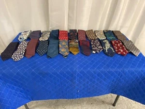 Assortment of Men’s Neckties (Jordan29) - Picture 1 of 7