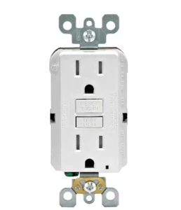 Leviton 15 Amp 125-Volt Duplex Tamper Resistant GFCI Outlet White GFTR1-KW - Picture 1 of 5