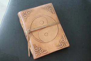 YinYang Brown Leather Journal for Travel Women Handcrafted heavy Cotton paper - Picture 1 of 4
