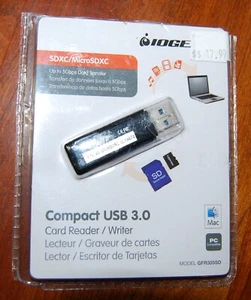 NEW! IDGEAR COMPACT USB 3.0 SDXC/MICROSDXC CARD READER GFR305SD - Picture 1 of 2