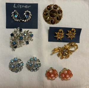 Vintage Jewelry LOT of Signed LISNER - 3 Brooches, 4 Pairs of Clip On Earrings - Picture 1 of 24
