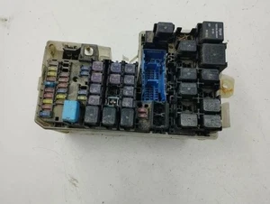 MAZDA 5 CR19 Bloc de Fusible 2.00 Diesel 81kw 2008 26417419 - Foto 1 di 7