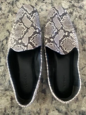 VINCE Serpiente Animal Estampado Cuero Paz Veneciano Mocasines Zapatos Planos Sin Cordones 9 EE. UU. Foto 1 de 4