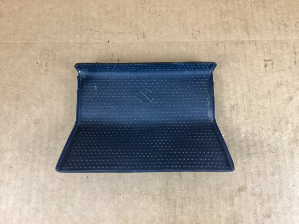 Inserto alfombrilla Volkswagen Beetle 2012-2018 5C5863328 Foto 1 de 4