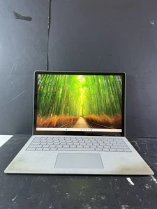 Microsoft Surface Laptop 1769 Touch 13,5" Intel i5-7300U 2,6 GHz 8 GB 128 GB Win 11 - Foto 1 di 9
