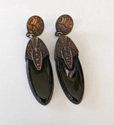 Brincos pendentes vintage preto e cobre 2 5/8" de comprimento - Imagem 1 de 2