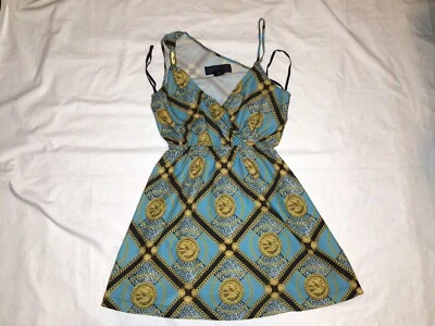 Kardashian Colección Pequeño Nuevo Sin Etiquetas Vestido Sin Mangas Ajuste y Acampanado Azul Lujo Foto 1 de 3