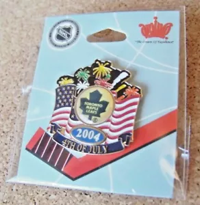 2004 Toronto Maple Leafs 4th Fourth of July lapel pin NHL - Picture 1 of 3
